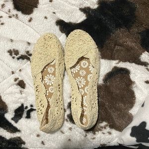 Lace Flats